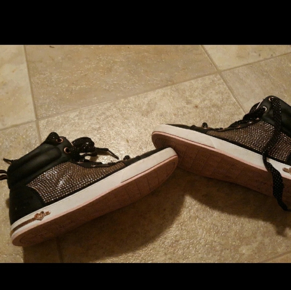 Kid shoes